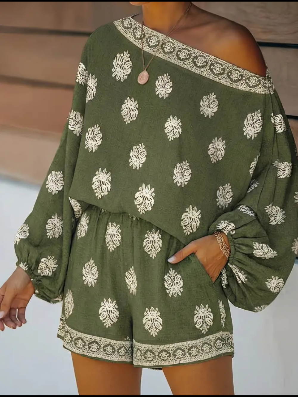 Off-Shoulder Green Printed Romper with Balloon Sleeves Fall Transitional Item